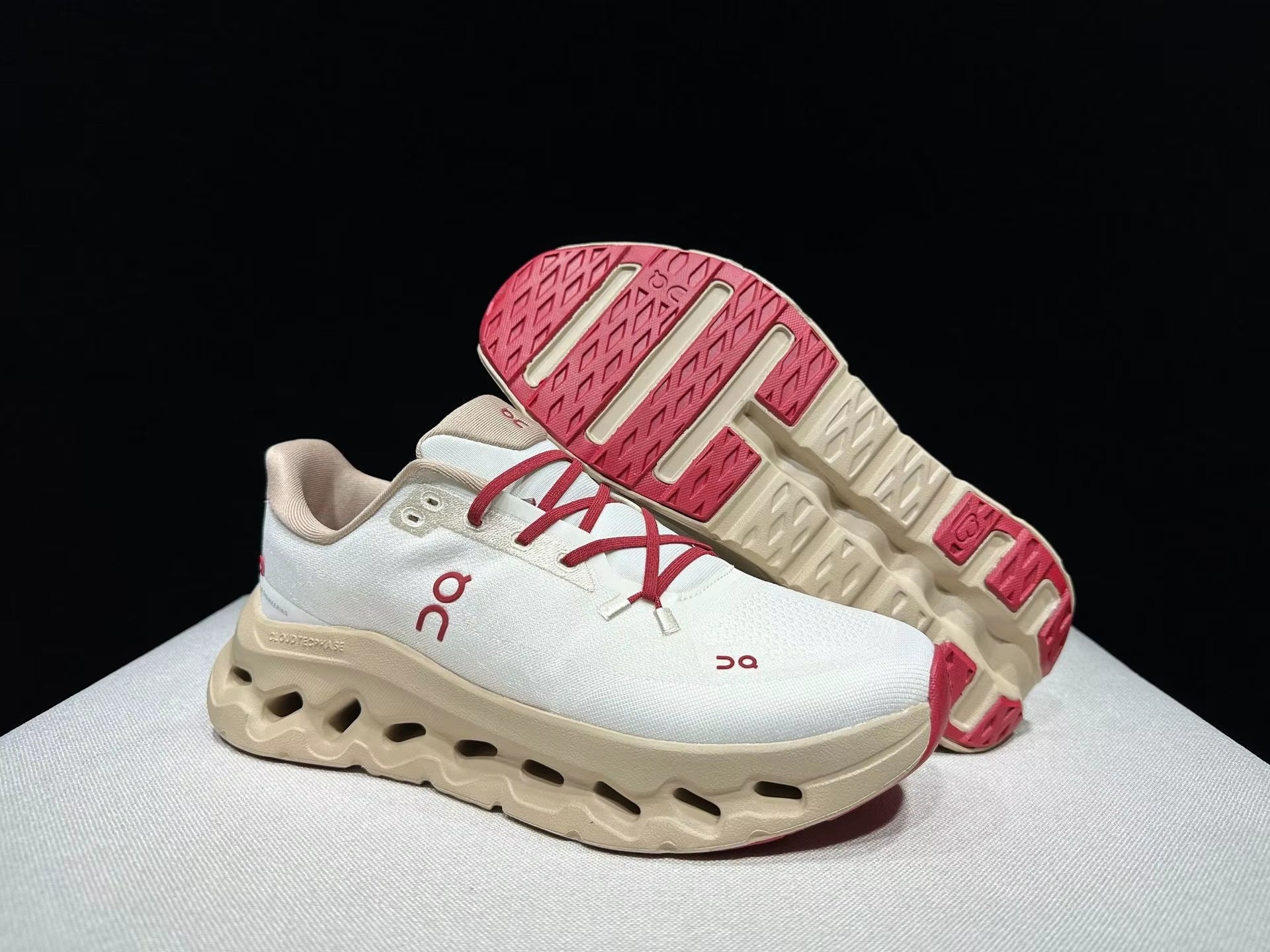 Lightweight Cushioned Running Shoes for Couples - Casual Sports Sneakers for Daily Outdoor Use