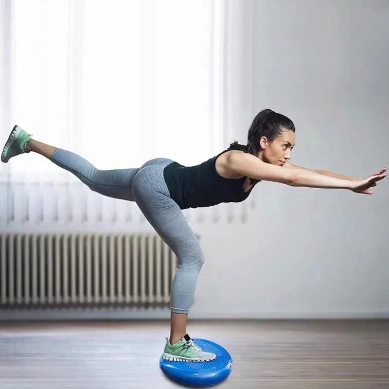 Enhance Balance and Coordination with Our Inflatable Wobble Cushion - Perfect for Therapy, Fun, and Fitness!